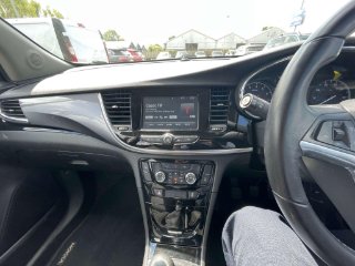 /photos/11740/1438555d-a66f-421b-9b19-5339d77e3e44_i320x240.jpg